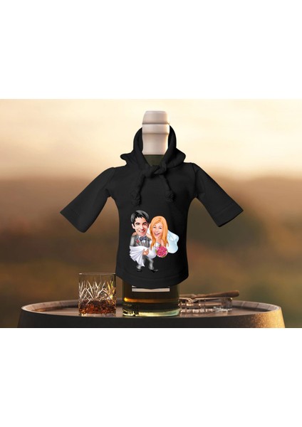 Kişiye Özel Sevgililer Karikatürlü Mini Siyah Içki Şişesi Tişörtü , Ev Bar Dekoru, Viski, Şarap, Votka, Rakı Şişesi Tişörtü, Ev Barı-7
