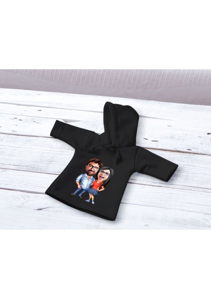Kişiye Özel Sevgililer Karikatürlü Mini Siyah Içki Şişesi Tişörtü , Ev Bar Dekoru, Viski, Şarap, Votka, Rakı Şişesi Tişörtü, Ev Barı-39 modelleri