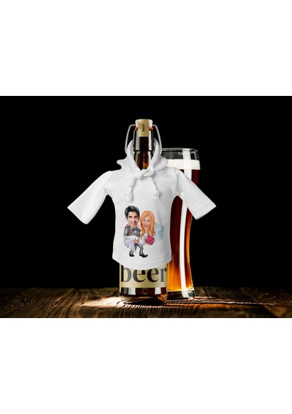 Kişiye Özel Sevgililer Karikatürlü Mini Beyaz Içki Şişesi Tişörtü , Ev Bar Dekoru, Viski, Şarap, Votka, Rakı Şişesi Tişörtü, Ev Barı-7 fiyatları