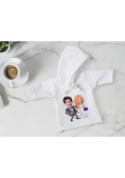 Kişiye Özel Sevgililer Karikatürlü Mini Beyaz Içki Şişesi Tişörtü , Ev Bar Dekoru, Viski, Şarap, Votka, Rakı Şişesi Tişörtü, Ev Barı-6 fırsatları