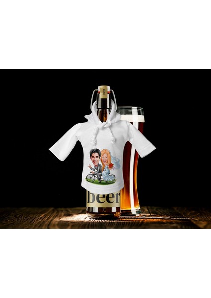 Kişiye Özel Sevgililer Karikatürlü Mini Beyaz Içki Şişesi Tişörtü , Ev Bar Dekoru, Viski, Şarap, Votka, Rakı Şişesi Tişörtü, Ev Barı-3 fiyatları
