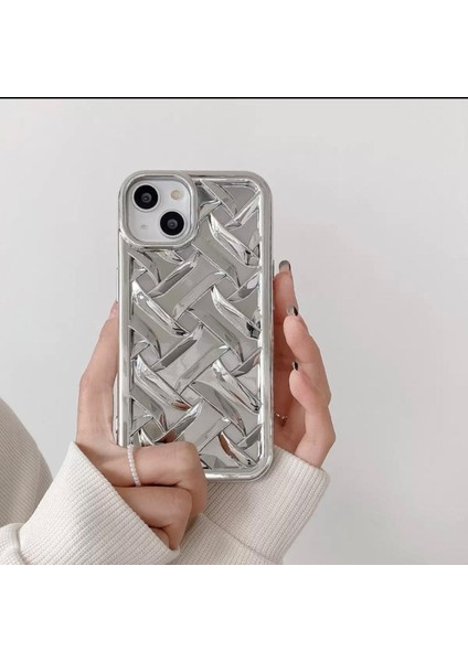 Çizgili Silikon Apple iPhone 11 Kılıf Gümüş