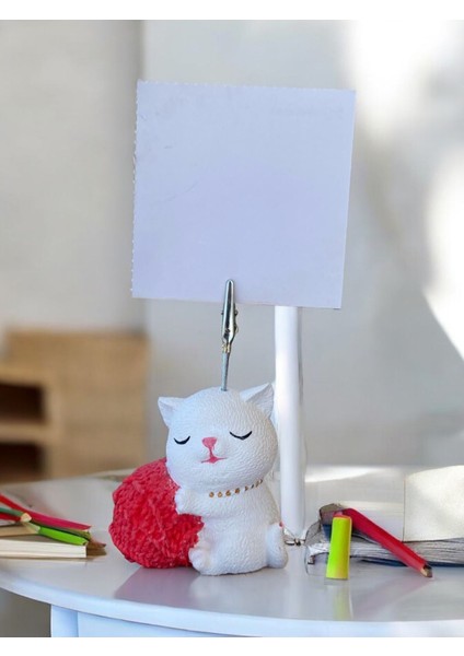 Kırmızı Yumak Tutan Oturan Kawaii Kedi Temalı Not Tutacağı Fotoğraf Tutacak Tutucu Ofis Hediyelik