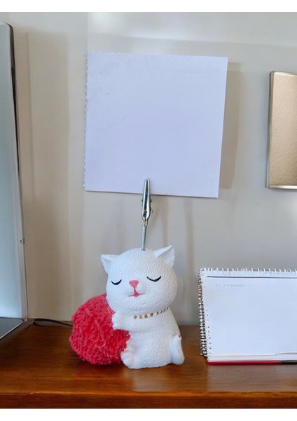 Kırmızı Yumak Tutan Oturan Kawaii Kedi Temalı Not Tutacağı Fotoğraf Tutacak Tutucu Ofis Hediyelik modelleri