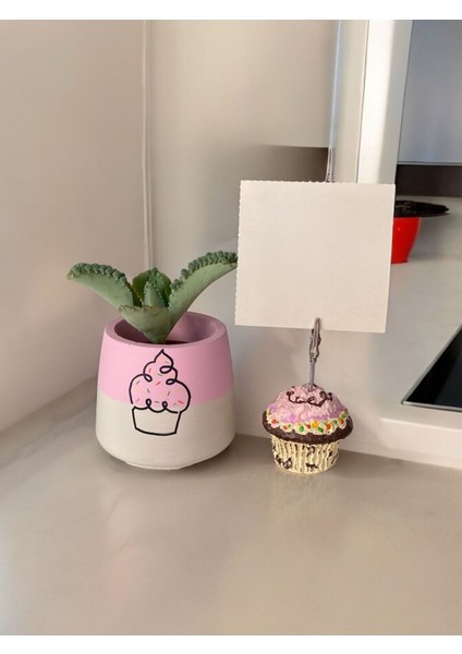 Cupcake Tutuculu Cupcake Çizimli Saksı Ofis Seti indirimleri