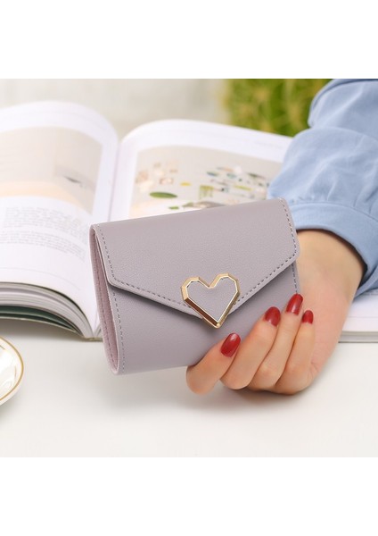 2022 Yeni Kısa Kadın Cüzdan Ücretsiz Isim Gravür Kpop Kalp Şeklinde Sevimli Küçük Kadın Cüzdan Pu Deri Ince Basit Kadın Çanta (Yurt Dışından) modelleri