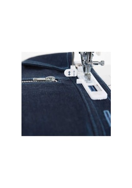 Featherweight C240 Dikiş Makinesi modelleri