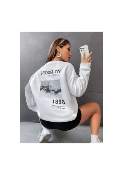 Ünisex Bisiklet Yaka Broklyn 1898 Baskılı Oversize Sweatshırt