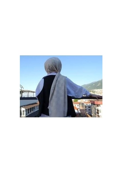 Ipeksi Jakar Lara Şa