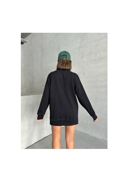 Kadın Siyah Dikiş Detaylı Oversize 3 Iplik Sweatshirt indirimleri