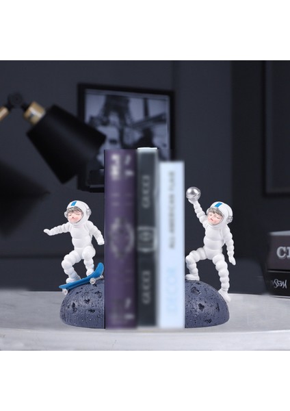 Bookend Yaratıcı Astronot Kitap Standı Bookend Heykelleri Işık Lüks Kitap Tutucu Depolama Masaüstü Kitap Bölme B (Yurt Dışından) fiyatları