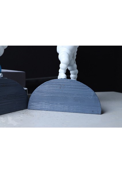 Bookend Yaratıcı Astronot Kitap Standı Bookend Heykelleri Işık Lüks Kitap Tutucu Depolama Masaüstü Kitap Bölme B (Yurt Dışından) indirimleri