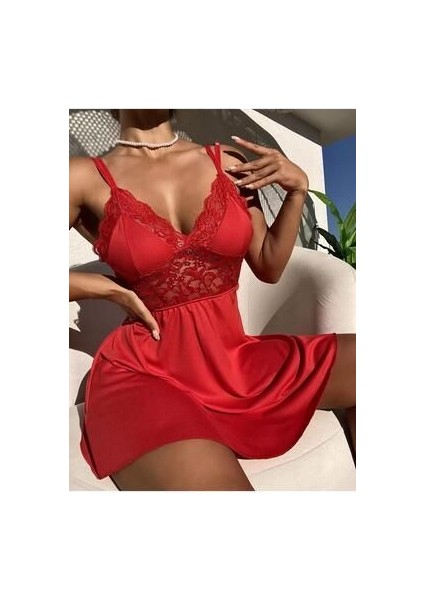 Siyah ve Kırmızı Renk Seçenekleri Ile Askılı Dantelli Gecelik fiyatları