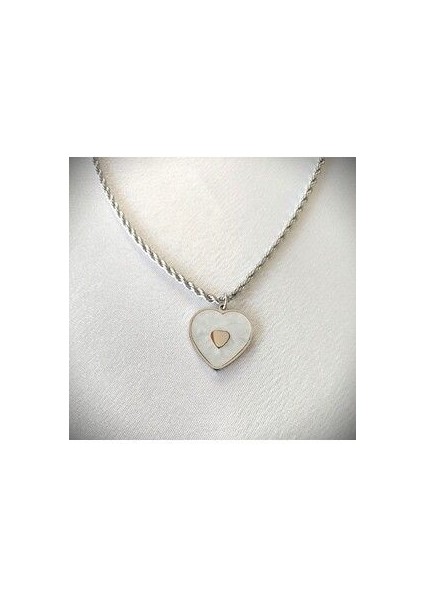 Beyaz Mineli Kalp Çelik Kolye