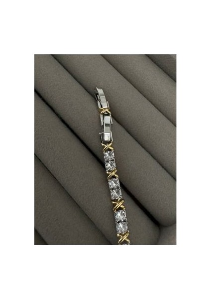 Marka Zirkon Taşlı Bileklik fırsatları