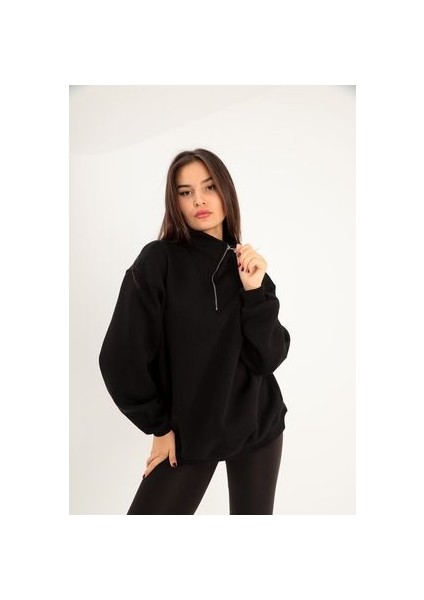 Siyah Yarım Fermuarlı Yüksek Yaka Sweatshirt