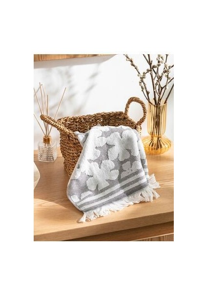 Lcw Ekru Çiçek Desenli Yüz Havlusu 50X80 cm