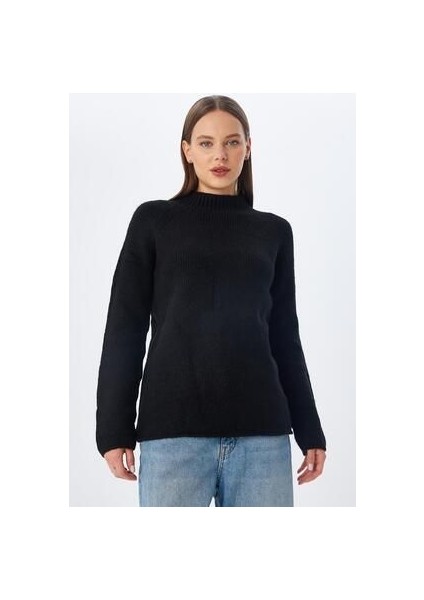 6849 Kadın Dikişsiz Dik Yaka Triko Kazak Siyah