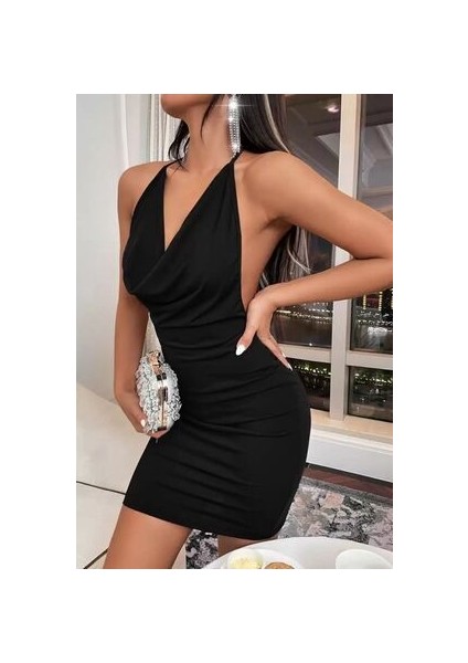 Süper Mini Elbise Siyah Sırt Dekolteli Süper Mini Elbise indirimleri