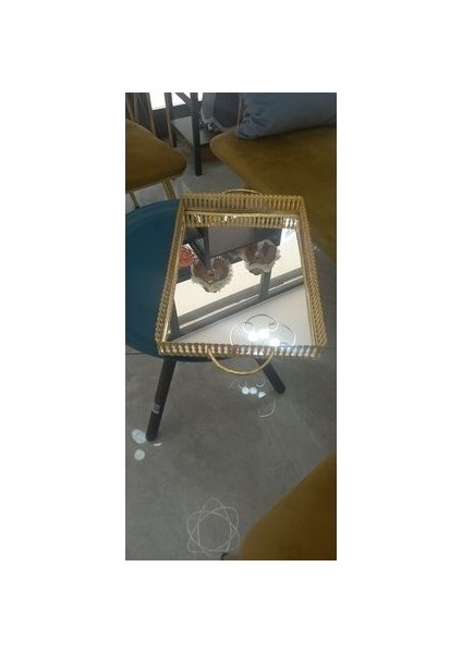 Tepsi kullanışlı iç kısım aynalı kararmaz paslanmaz dıştan dışa ölçü kulp dahil 26x47 kullanılan bölüm 25 x35 cm themisseshome marka