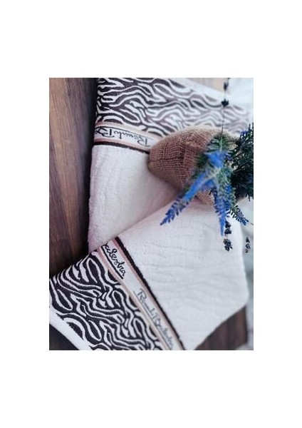 Yumuşacık Lüx El Yüz Havlusu 50 x 100 %100 Pamuk fiyatları