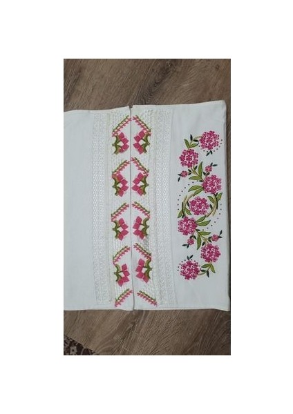 Iğne Oyalı Havlu modelleri