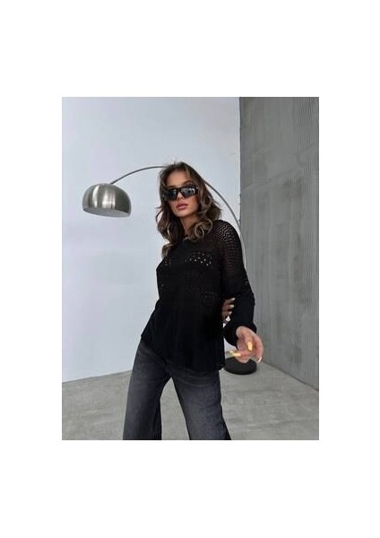 Kadın Uzun Kollu Delikli Kazak