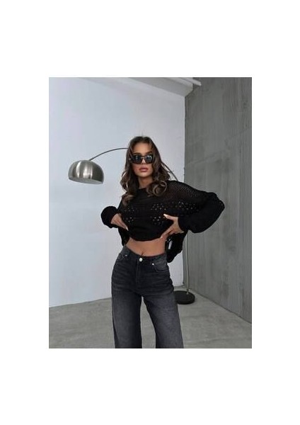 Kadın Uzun Kollu Delikli Kazak indirimleri