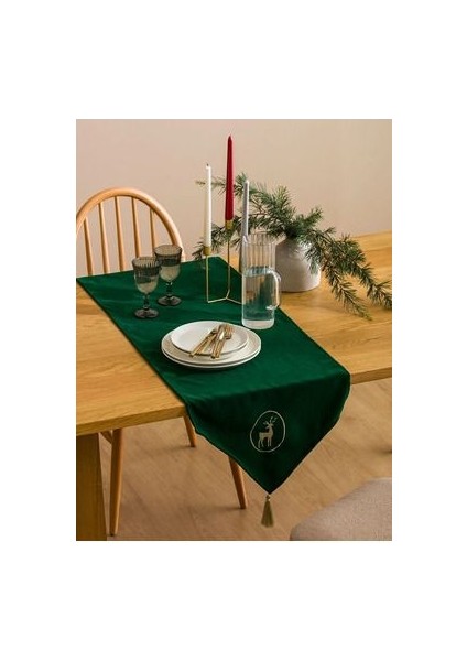 Home Yeşil Nakışlı Püskül Detaylı Runner 45X150 cm