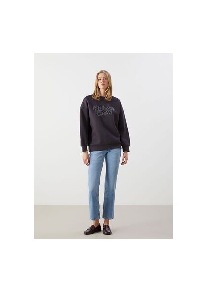 Lcw Vision Taş Baskılı Oversize Kadın Kalın Sweatshirt fiyatları