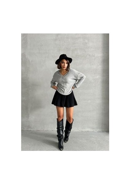 Kadın Gri V Yaka Yumoş Kumaş Kaşkorse Bluz indirimleri