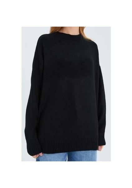 6913 Kadın Salaş Yumuşak Dokulu Oversize Triko Kazak Siyah fırsatları