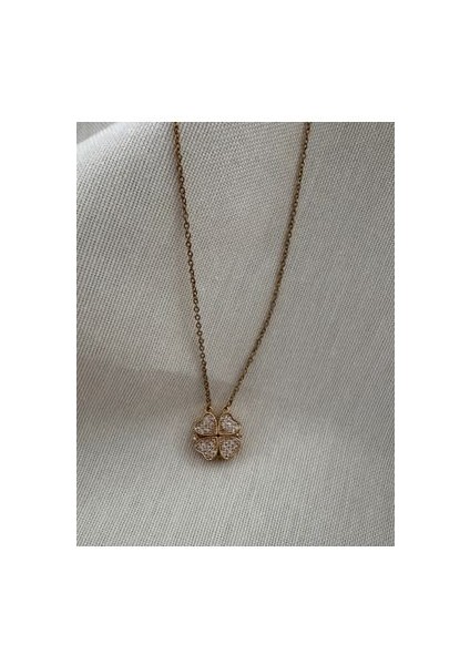 Yonca - Kalp Çelik Kolye