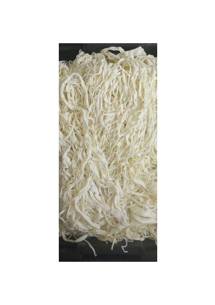 Hafif Tuzlu Yağlı Çeçil Peynir Doğal Köy Çiftlik Süttandan Çörek Otlu 500GR