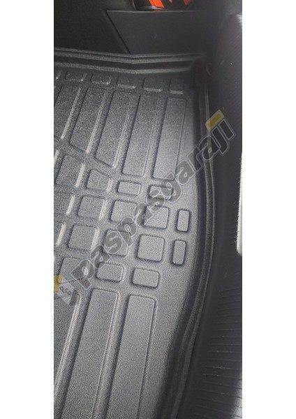 Alfa Romeo Giulietta Bagaj Havuzu 2010- Sonrası fırsatları