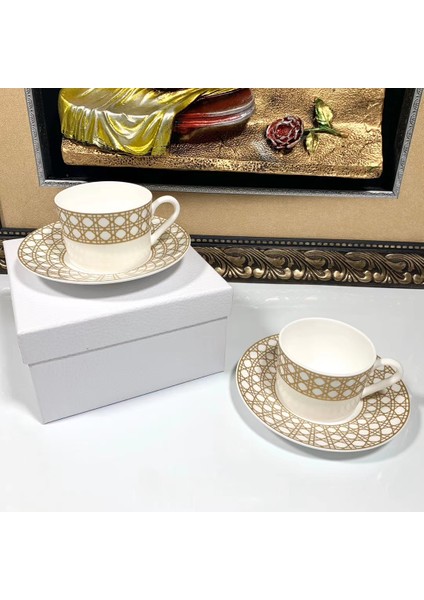 No.1 Stili Kemik Çini Altın Rattan Ekose Kahve Fincanı Seramik Çay Siyah Çay Bardağı Bulaşık Hayvan Tablewar Seti Düğün ve Yeni Eve Taşınma Hediyeleri (Yurt Dışından) modelleri