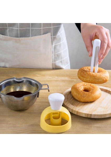 Sarı Tarzı Yaratıcı Mutfak Aksesuarları Alet Donut Kalıp Kesici Gıda Tatlılar Yapımcısı Malzemeleri Mutfak Pişirme Dekorasyon Araçları Cocina Bak. (Yurt Dışından) fırsatları