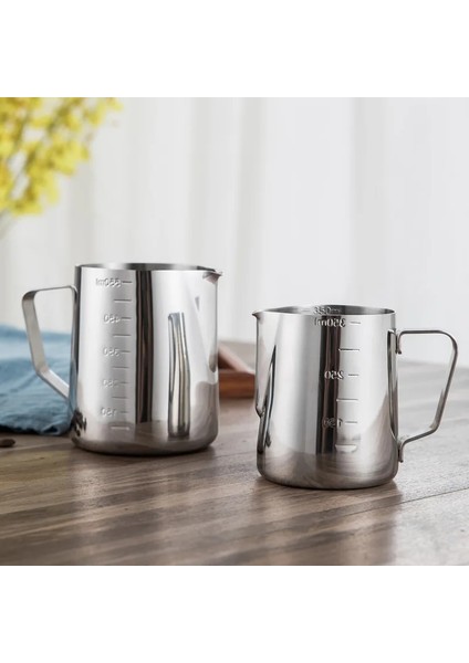 350ML Tarzı Paslanmaz Çelik Süt Köpürtme Sürahisi Kalın Kahve Süt Köpürtücü Kupalar Italyan Latte Art Sürahi Süt Sürahi Köpürtücü Fincan Ölçek L (Yurt Dışından)