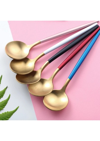 Beyaz Gümüş Tarzı 1 Adet Kahve Kaşık Paslanmaz Çelik Çay Dondurma Kaşığı Siyah Altın Renkli Kepçe Otel Parti Restoran Için Yemek Takımı (Yurt Dışından) modelleri