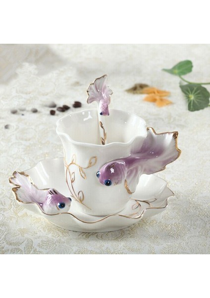 C Stili 200ML Goldfish Emaye Kahve Fincan Tabağı Kaşık Hadmade 3D Seramik Çay Süt Kupalar Set Kahvaltı Su Şişesi Noel Lover Hediyeler (Yurt Dışından) fiyatları