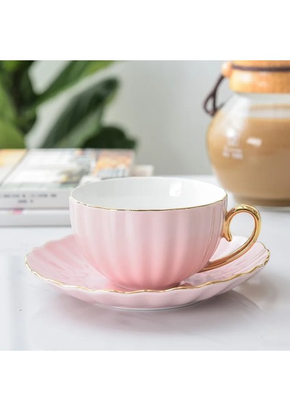 Stil1 Stil Pembe Şirin Yaratıcı Porselen Fincan ve Tabağı Seramik Sade Çay Takımları Modern Tasarım Kahve Fincanları Tazas Para Cafe (Yurt Dışından)