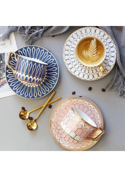 Yıldız Stili Ingiliz Tarzı Lüks Fas Kahve Fincan ve Tabağı Seti Altın Handel Kahve Kupa Seramik Cappuccino Ikindi Çay Bardağı 250ML (Yurt Dışından) fiyatları
