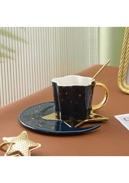 No.4 Tarzı Yaratıcı Seramik Yıldız Ay Kahve Fincan ve Tabağı Kaşık Altın Saplı Kupa Ikindi Çay Bardağı Suyu Su Içecekler Fincan Porselen (Yurt Dışından)