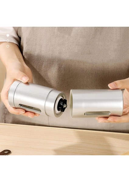 6 Adet Kırmızı Stil Gümüş Kahve Öğütücü Mini Paslanmaz Çelik El Kılavuzu El Yapımı Kahve Çekirdeği Çapak Öğütücüler Değirmen Mutfak Aleti Çiğdem Öğütücüler (Yurt Dışından) fırsatları