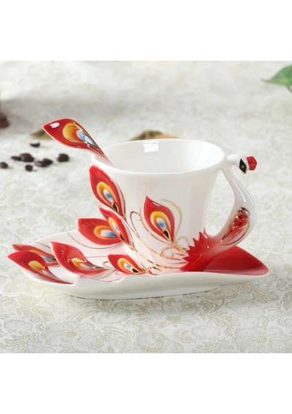 Bir Stil 180ML Eacock Kahve Kupaları Tabağı ve Kaşıkla 3D Yaratıcı Seramik Bardaklar Renkli Emaye Porselen Çay Su Şişesi Noel Hediyesi (Yurt Dışından)