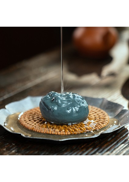 A2 Stili 5.1X4X3CM Butik El Yapımı Mor Kil Çay Evcil Hayvan Süsler Şanslı Altın Kurbağa Heykeli Hayvan Çay Heykelcik Teaware Dekorasyon Aksesuarları (Yurt Dışından) fırsatları