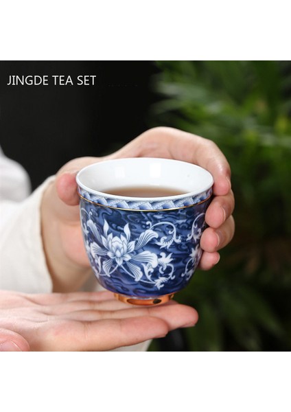 B2 Tarzı Retro Mavi ve Beyaz Porselen Çay Cuese Jingdezhen Küçük Çay Kase Altın Bantlı Seramik Çay Fincanı Kahve Kupa Ev Drinkware (Yurt Dışından) modelleri