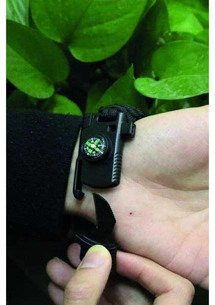 Pusulalı Bıçaklı Parakort fırsatları