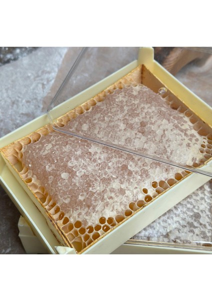 Petek Bal Çiçek Balı 1 kg fiyatları