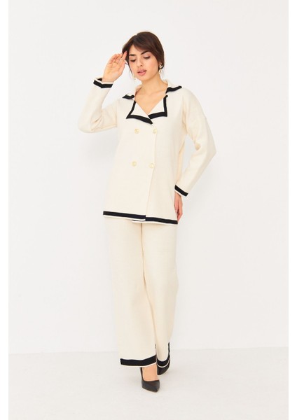 Kadın Dört Düğmeli Ceket Yaka Triko Kumaş Hırka ve Yüksek Bel Pantolon Ikili Triko Takım